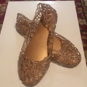 Jelly shoes